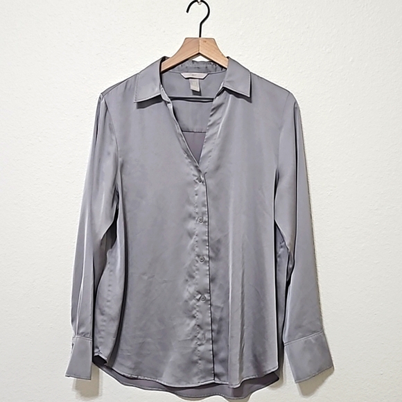 H&M Long Sleeve - Picture 1 of 5